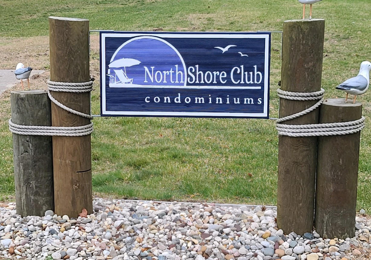 North Shore sign